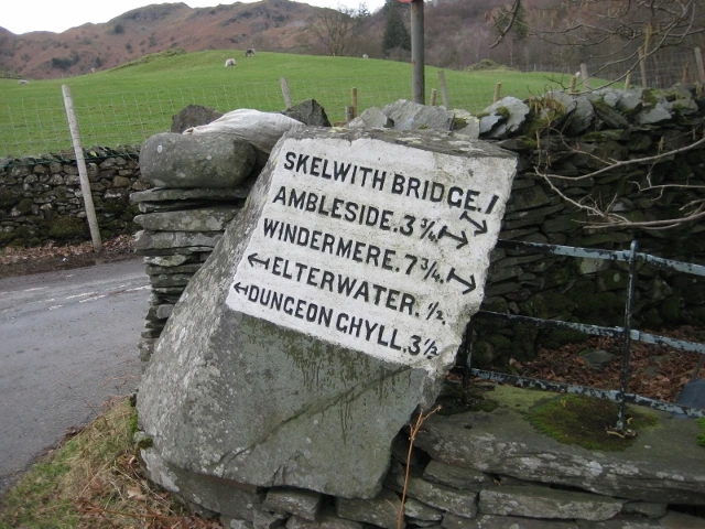 Milestone Society / Old Guide Stone by the B5343, Elterwater