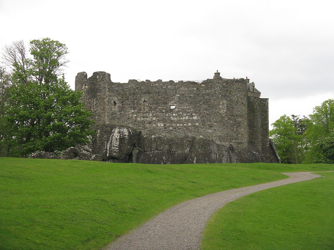 Dunstaffnage Castle