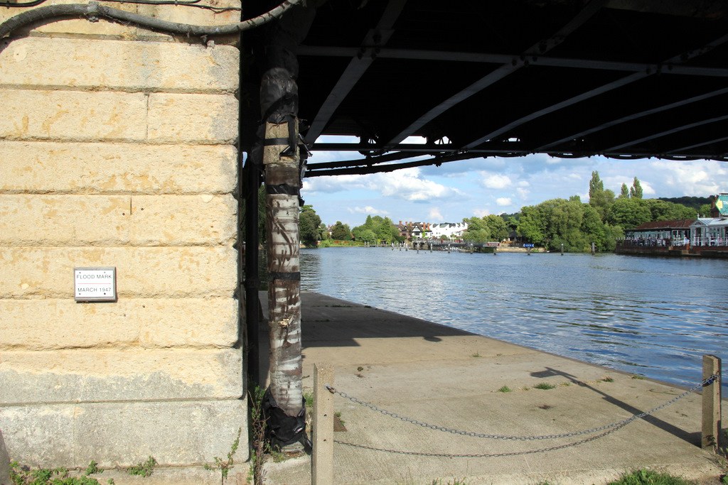 Marlow Suspension Bridge