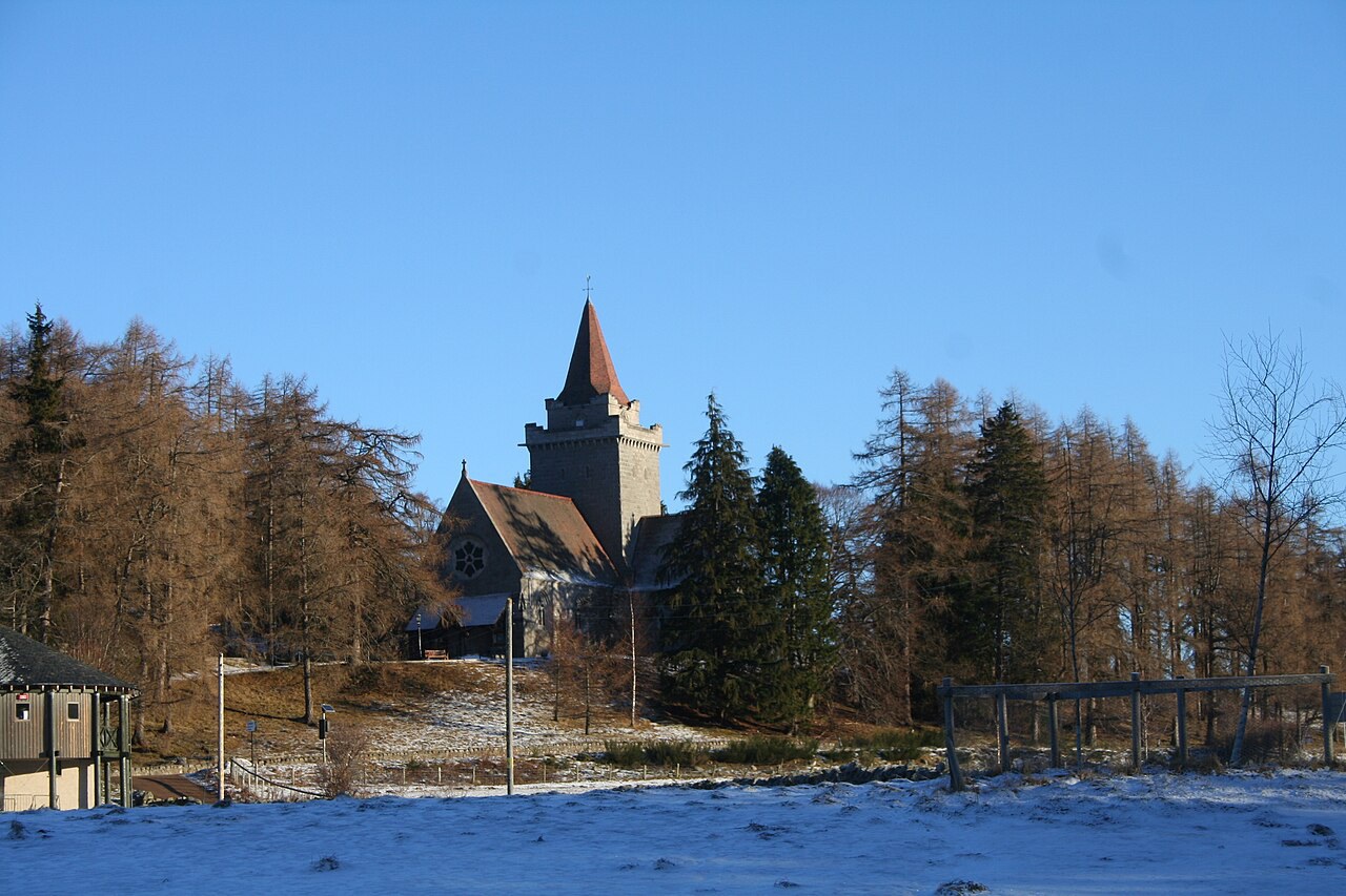 Crathie Kirk