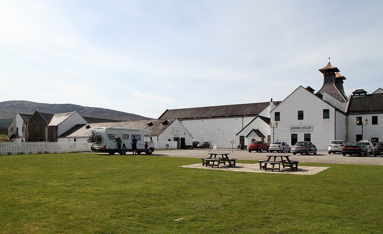 Dalwhinnie Distillery
