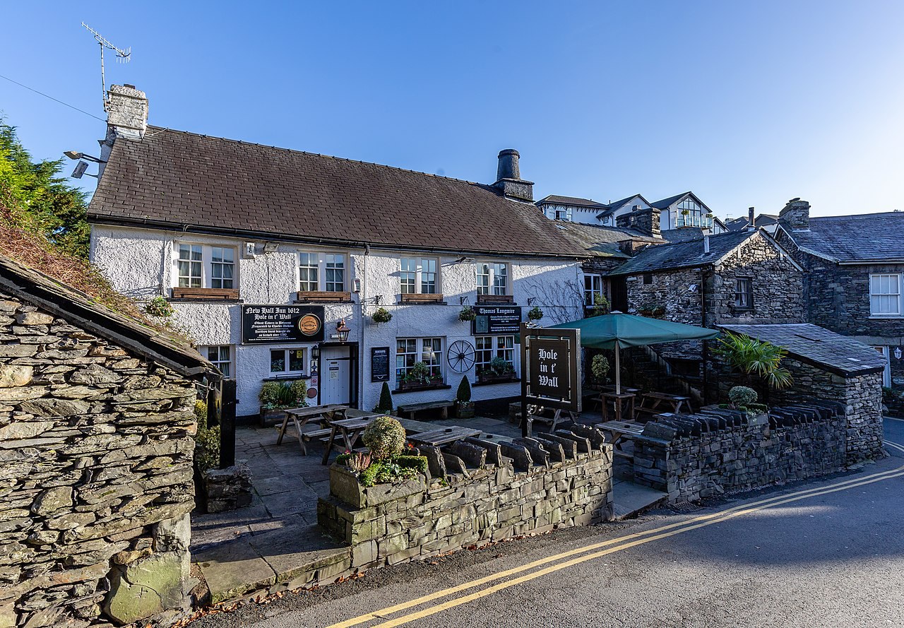 Hole in t' Wall in Windermere