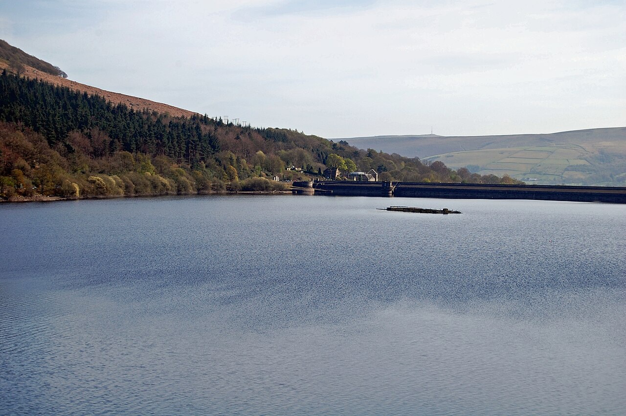 Ladybower Reservoir in Bamford