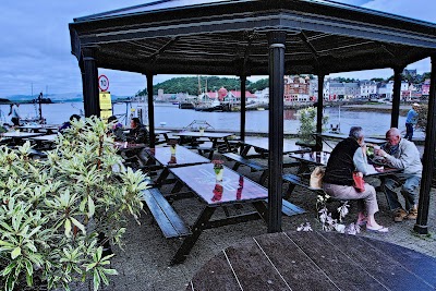 Oban Seafood Hut.. (Green Shack)